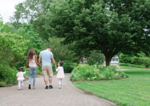 eco-friendly lawn care 564x400