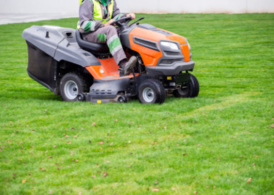 fremote-lawn-service-564x400-1.webp
